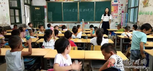 黄色三节片：最新研究揭示其在环保材料中的潜力与应用前景，引发行业广泛关注与讨论