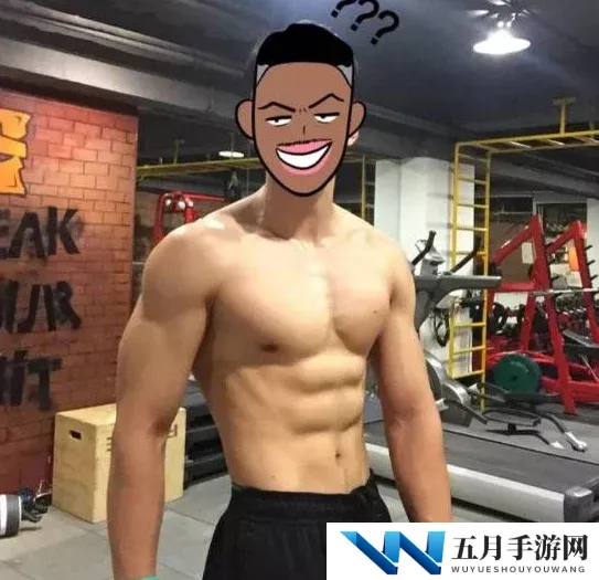两个猛男脱了内裤玩jiji，展现友谊与幽默的另类方式，引发网友热议与讨论