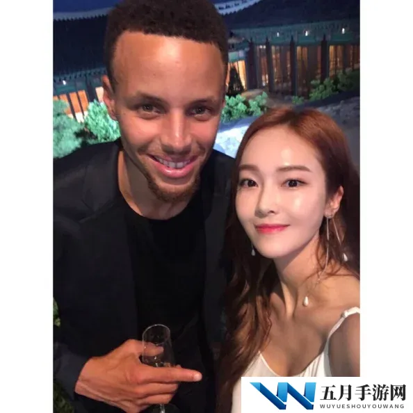 51cg热门大瓜加州：曝出明星私生活惊人秘密，震撼娱乐圈，粉丝们议论纷纷！