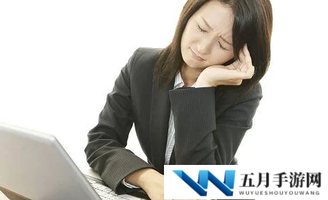 男人把j放进女人里最新进展消息：近日研究表明两性关系中的亲密行为对心理健康有积极影响引发广泛讨论