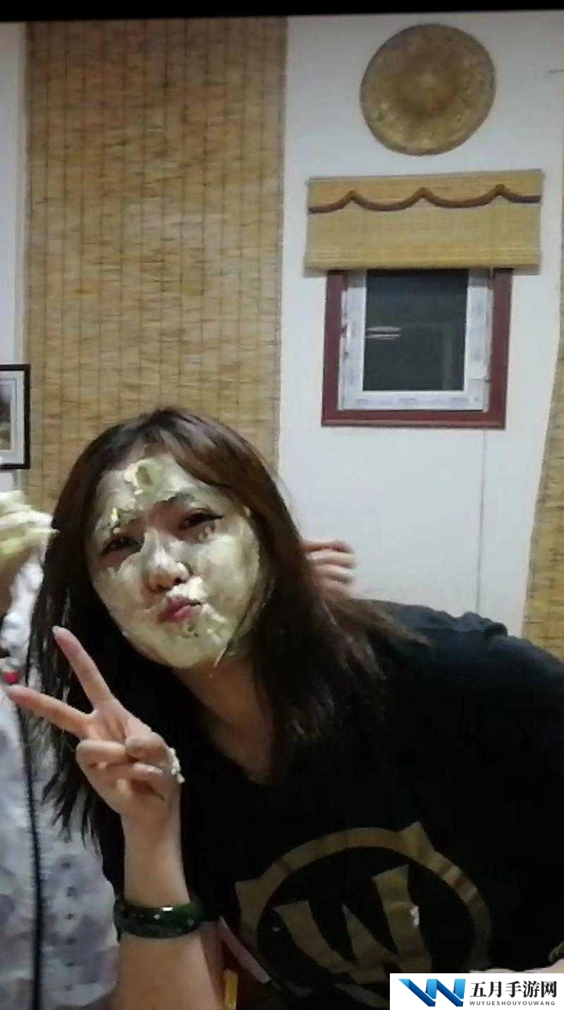 男女互动视频素材愁愁愁如何创意应用-探索更多精彩可能
