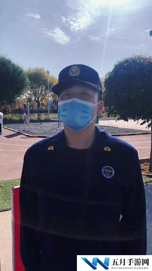 班长上课忘戴口罩该如何应对呢