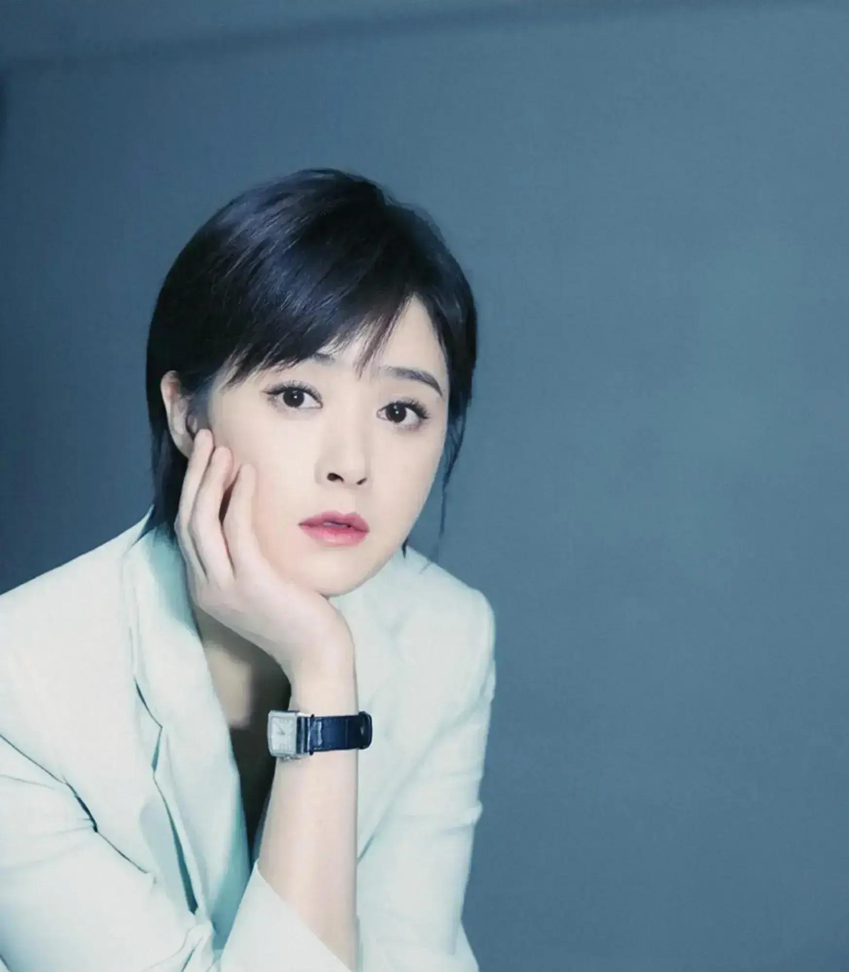 蒋欣离开娱乐圈_蒋欣演技评价分析_蒋欣40岁单身原因