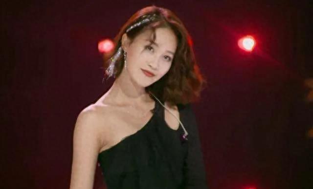 鼻子长的女明星_嘴巴不好看的女星_演技好的女星