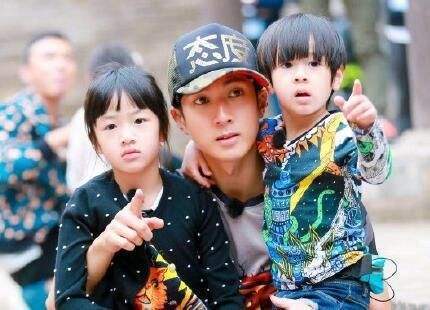 飞轮海 成员现状 台男团 发展历程_吴尊退出娱乐圈了吗