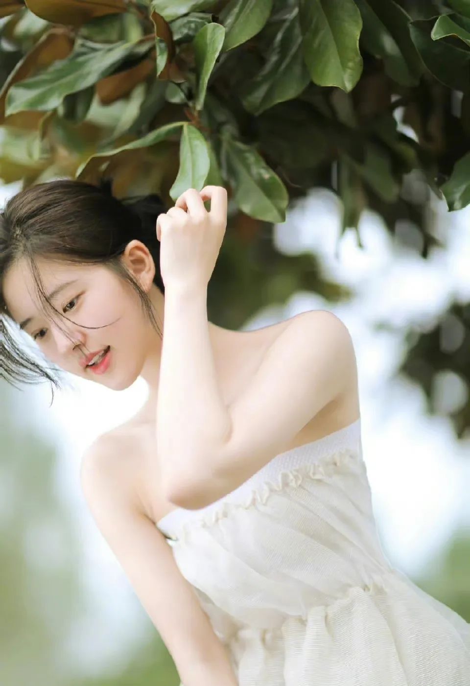 性感女神曾被传插足吴彦祖婚姻？如今退圈10年她过得怎样了…